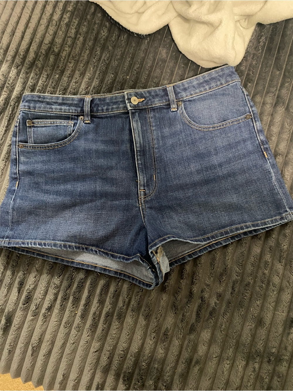 American eagle jean shorts
